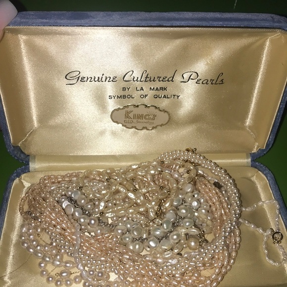 Genuine cultured pearl necklaces and bracelets- comment with inquiries! - Picture 1 of 11